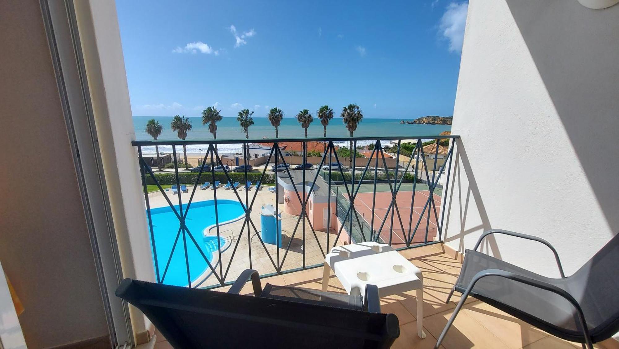 Algarve Nook - Coral Do Vau *** Portimao
