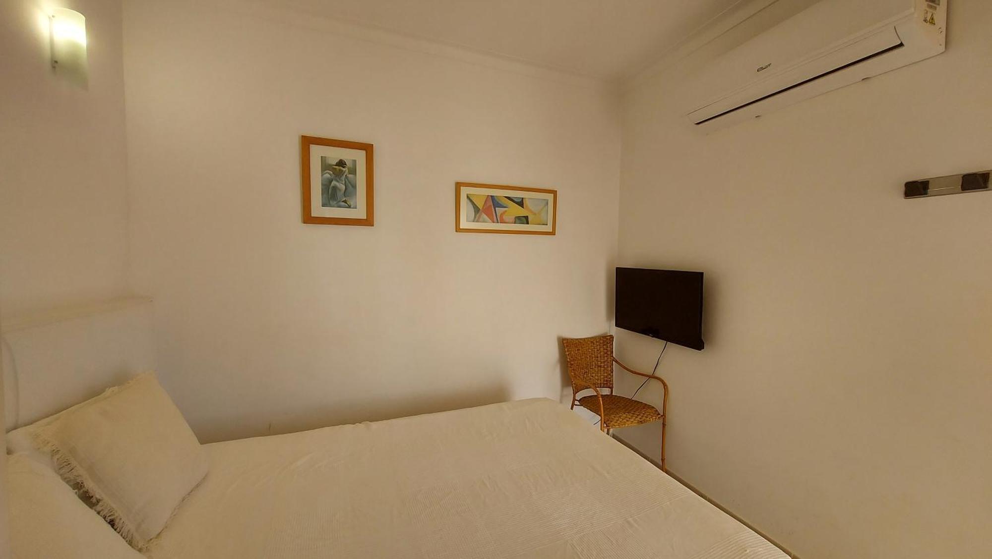 Algarve Nook - Coral Do Vau *** * Portimao