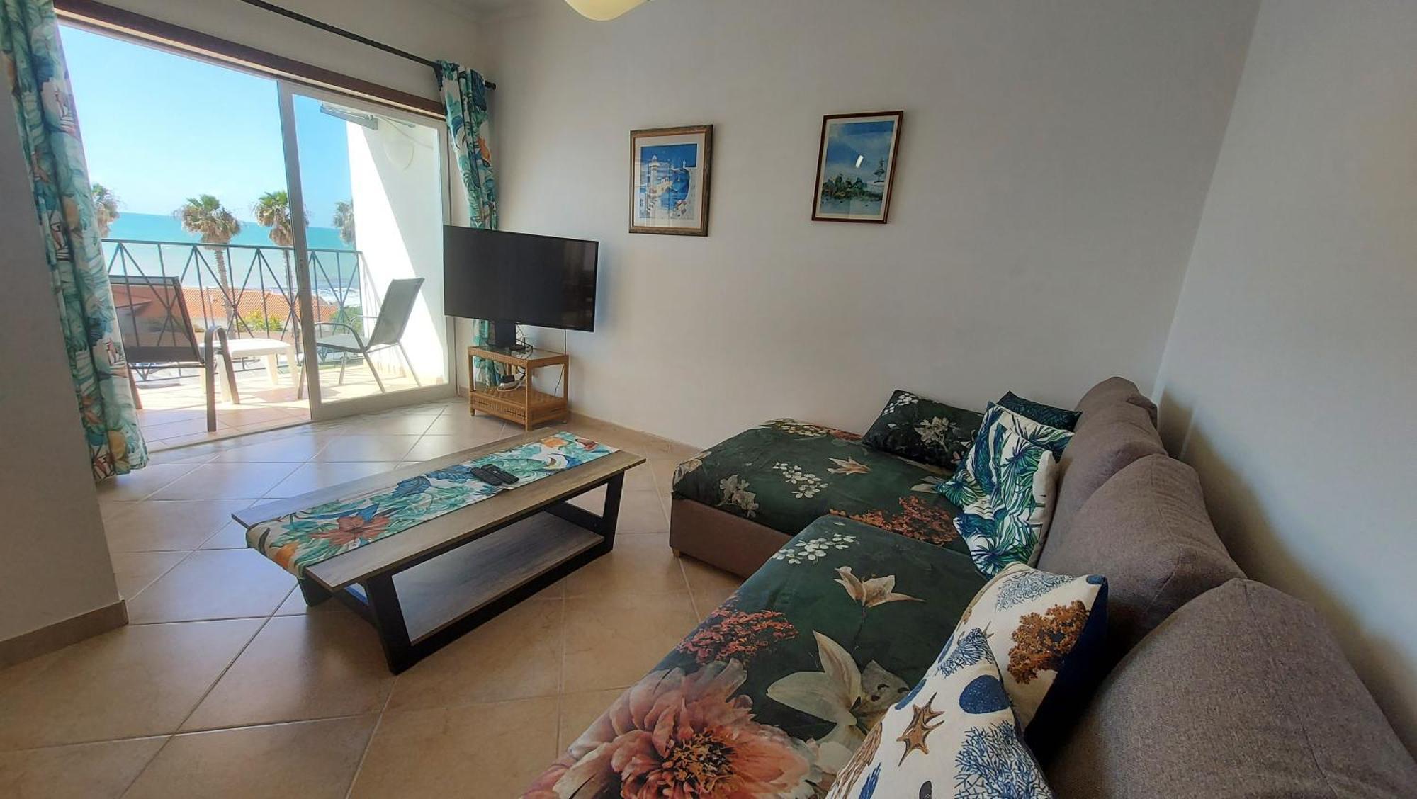 Algarve Nook - Coral Do Vau *** * Portimao