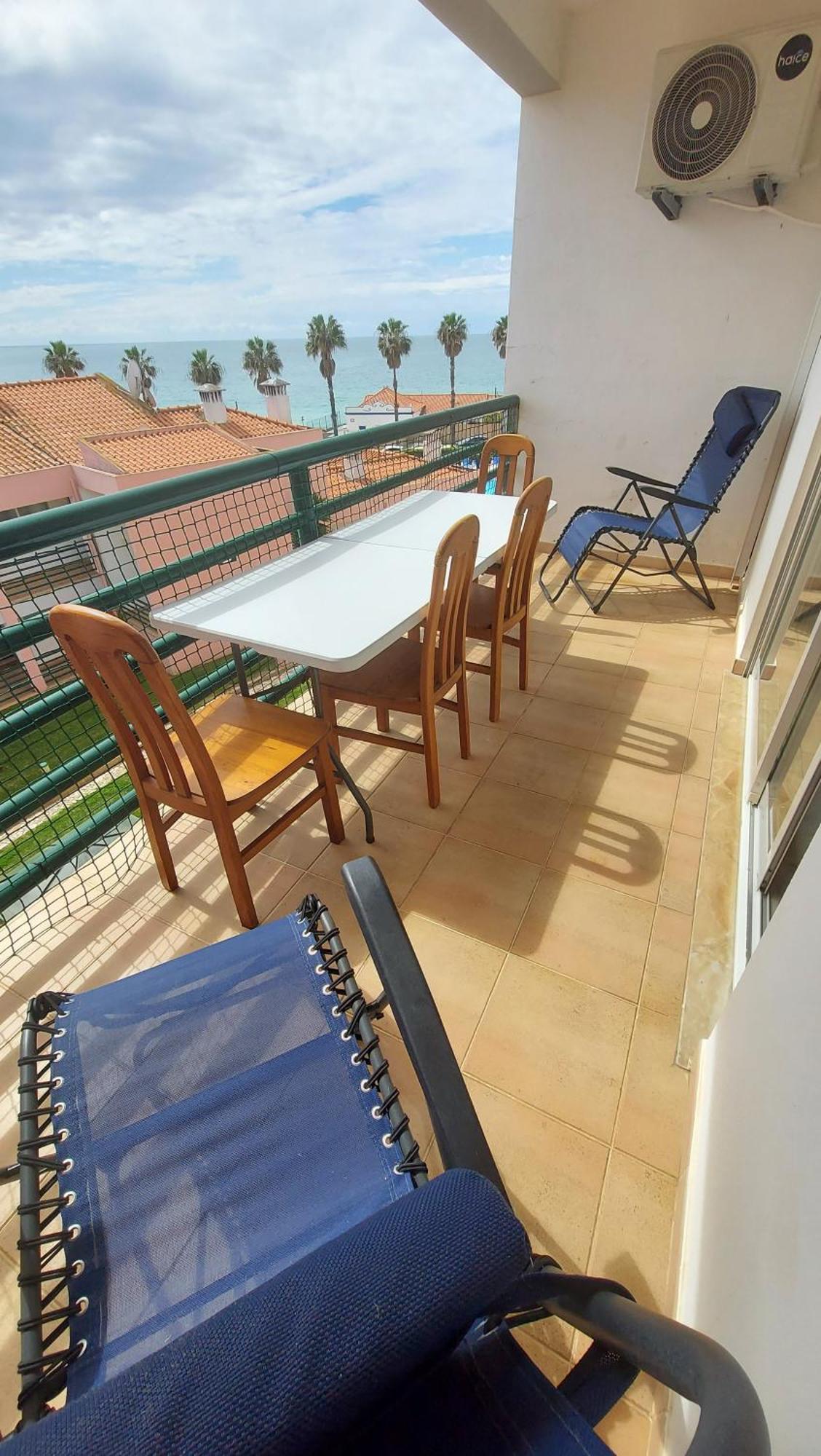 Algarve Nook - Coral Do Vau ***