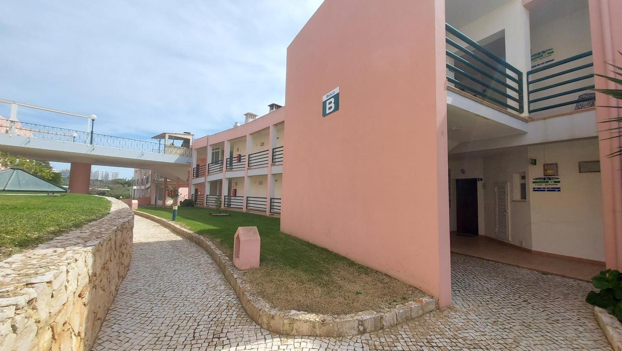 Algarve Nook - Coral Do Vau *** *