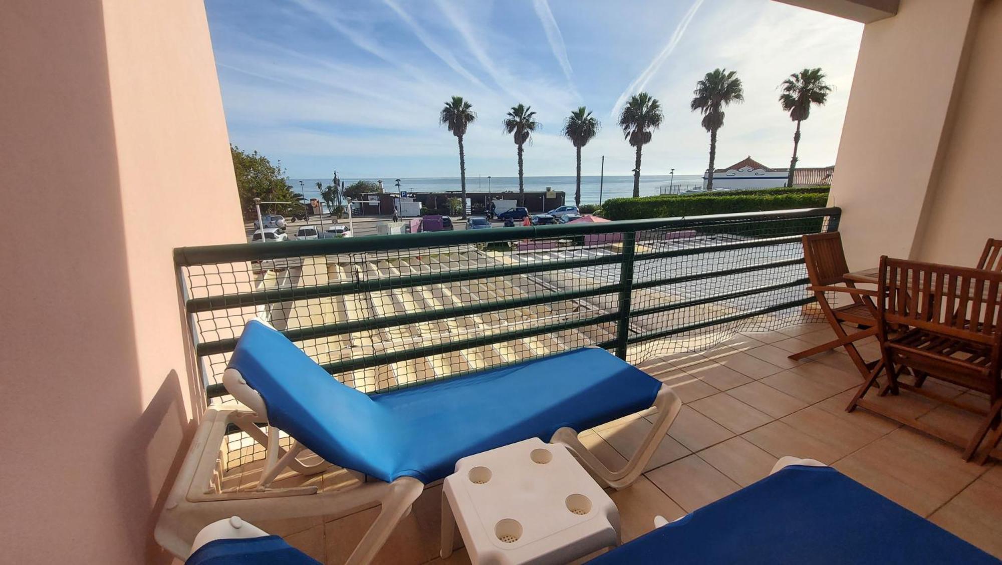 Algarve Nook - Coral Do Vau *** * Portimao